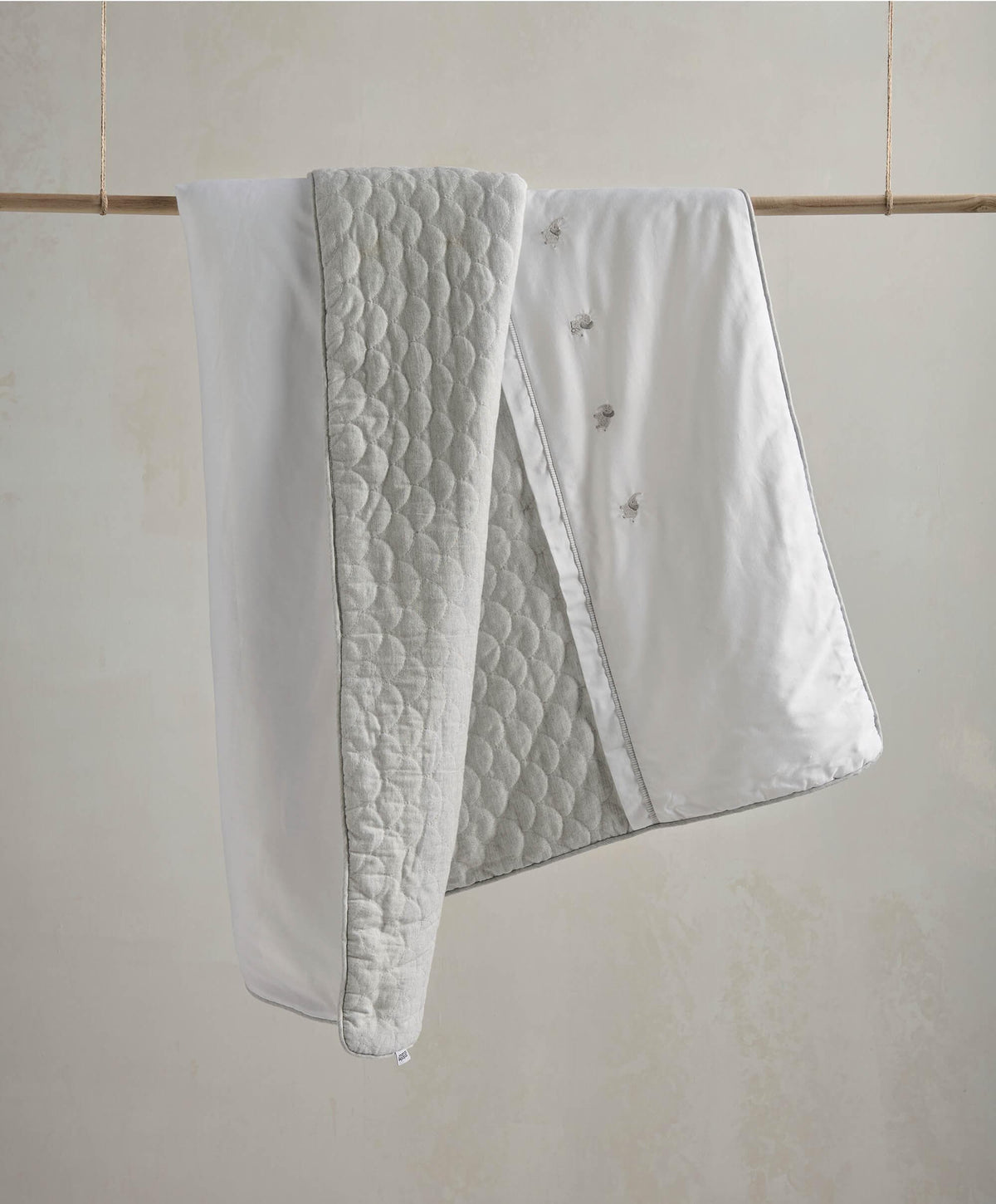 Mamas & Papas Quilts & Coverlets Grey Quilt (2.5 Tog) - Welcome to the World Elephant