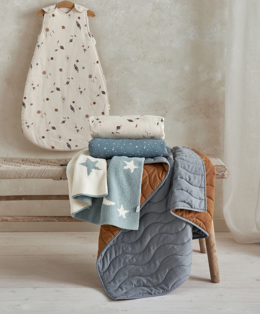 Mamas &amp; Papas Quilts &amp; Coverlets Quilt (3 Tog) - Blue Mustard Wave