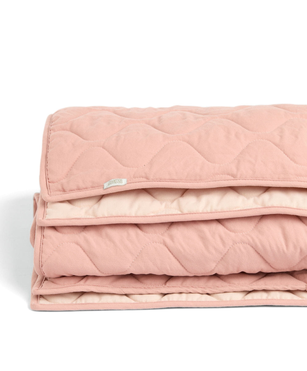 Mamas &amp; Papas Quilts &amp; Coverlets Quilt  - Pink Wave