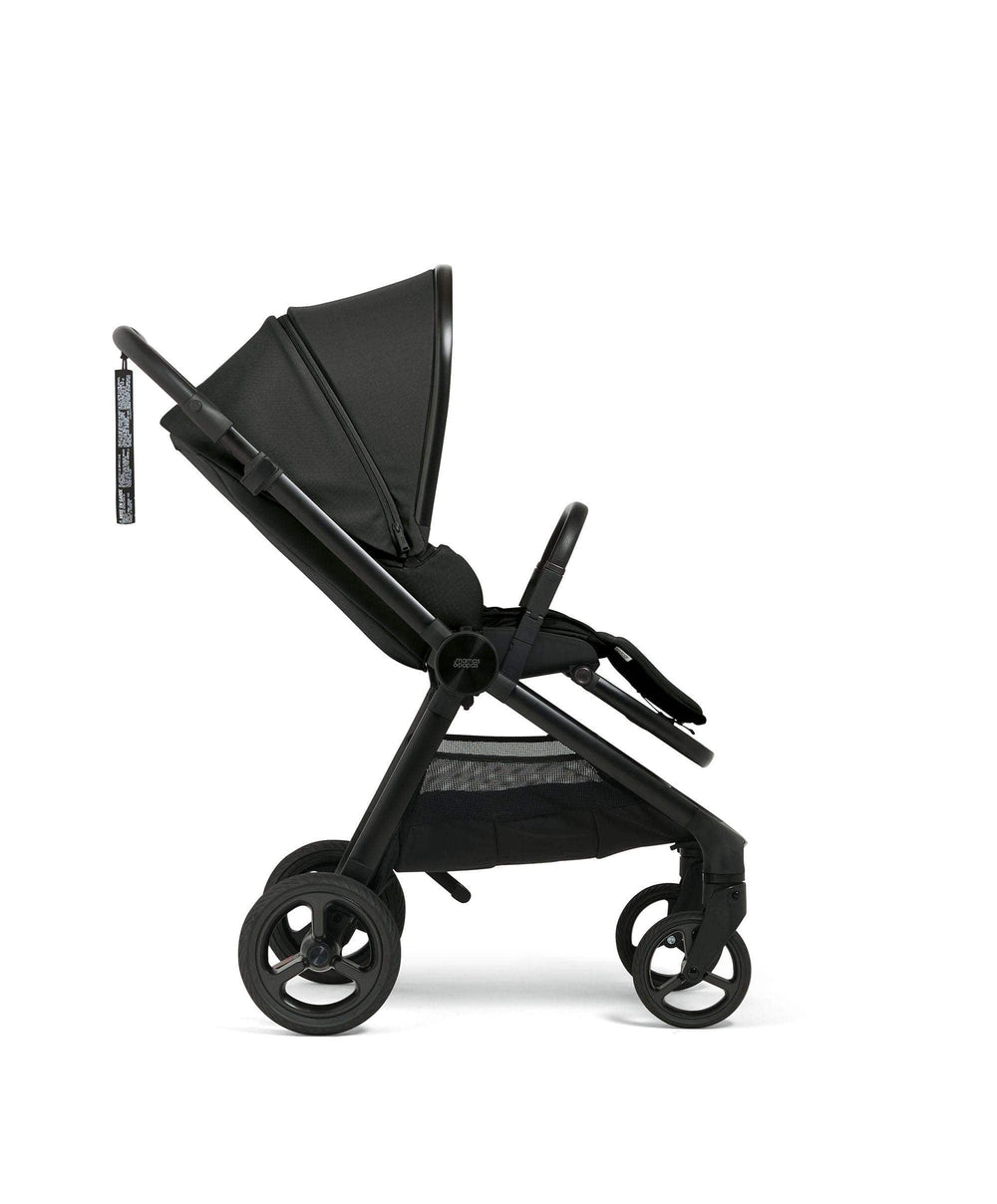 Mamas &amp; Papas Vardo Essential Pushchair Bundle (7 Pieces) - Noir