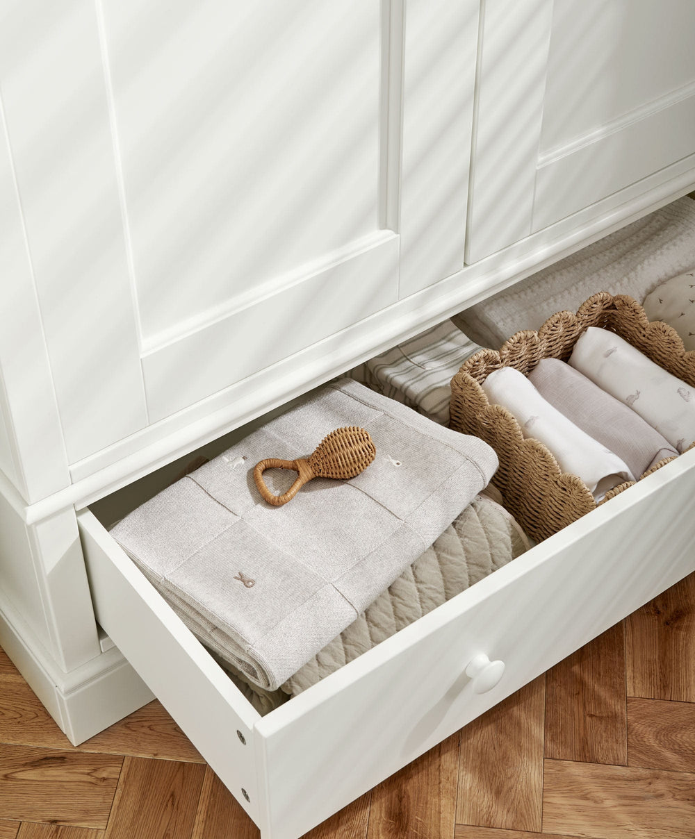 Mamas &amp; Papas Wardrobes Oxford Nursery Wardrobe with Storage Drawer - White