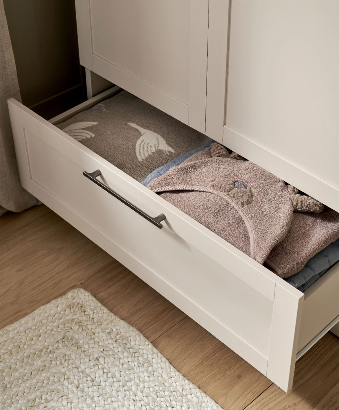 Large Drawer
