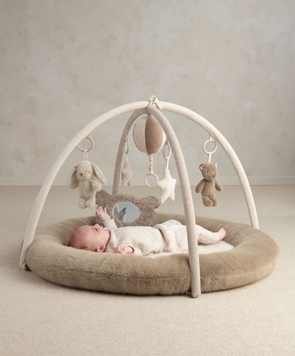 Mamas &amp; Papas Welcome to the World Playmat - Millie &amp; Boris