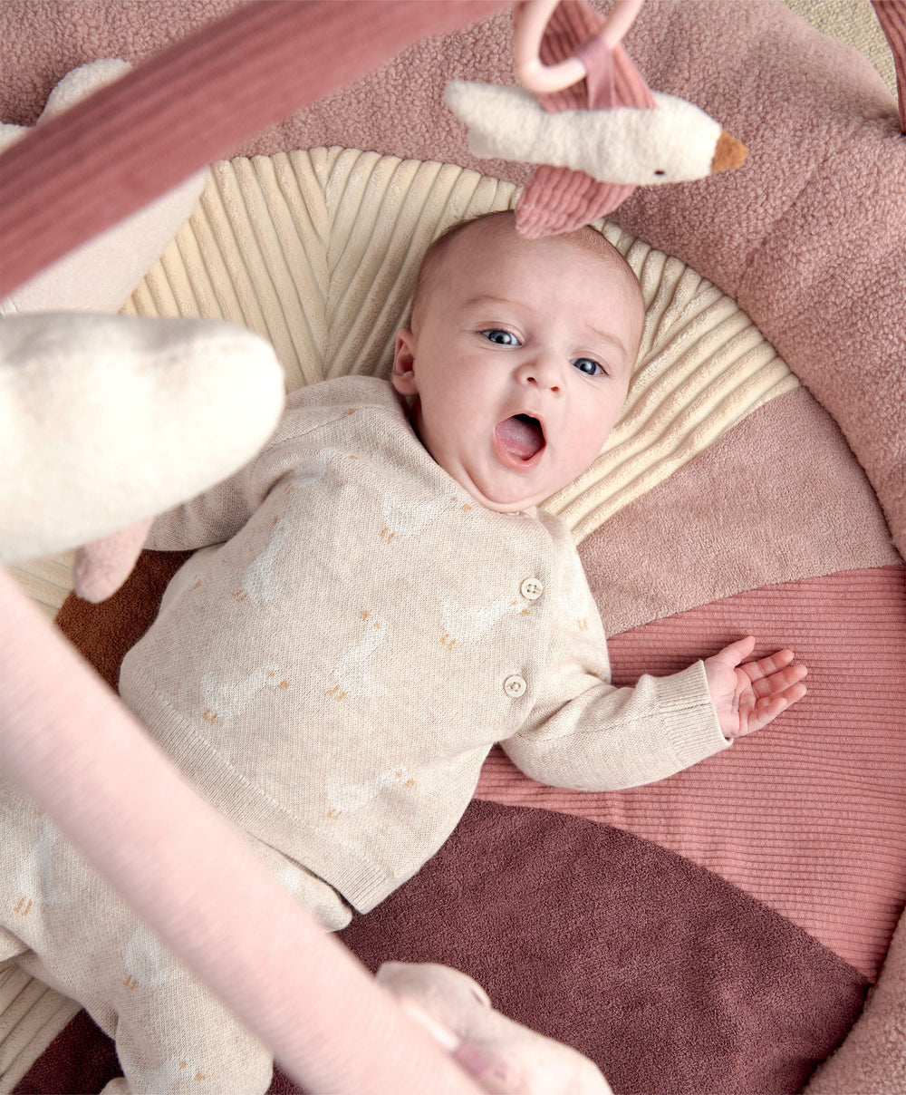 Mamas &amp; Papas Welcome to the World Tummy Time Roll - Floral