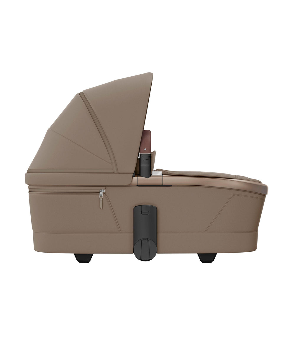 Maxi Cosi Maxi-Cosi Fame Pushchair &amp; Carrycot with Coral Slide Pro Car Seat - Oak Truffle