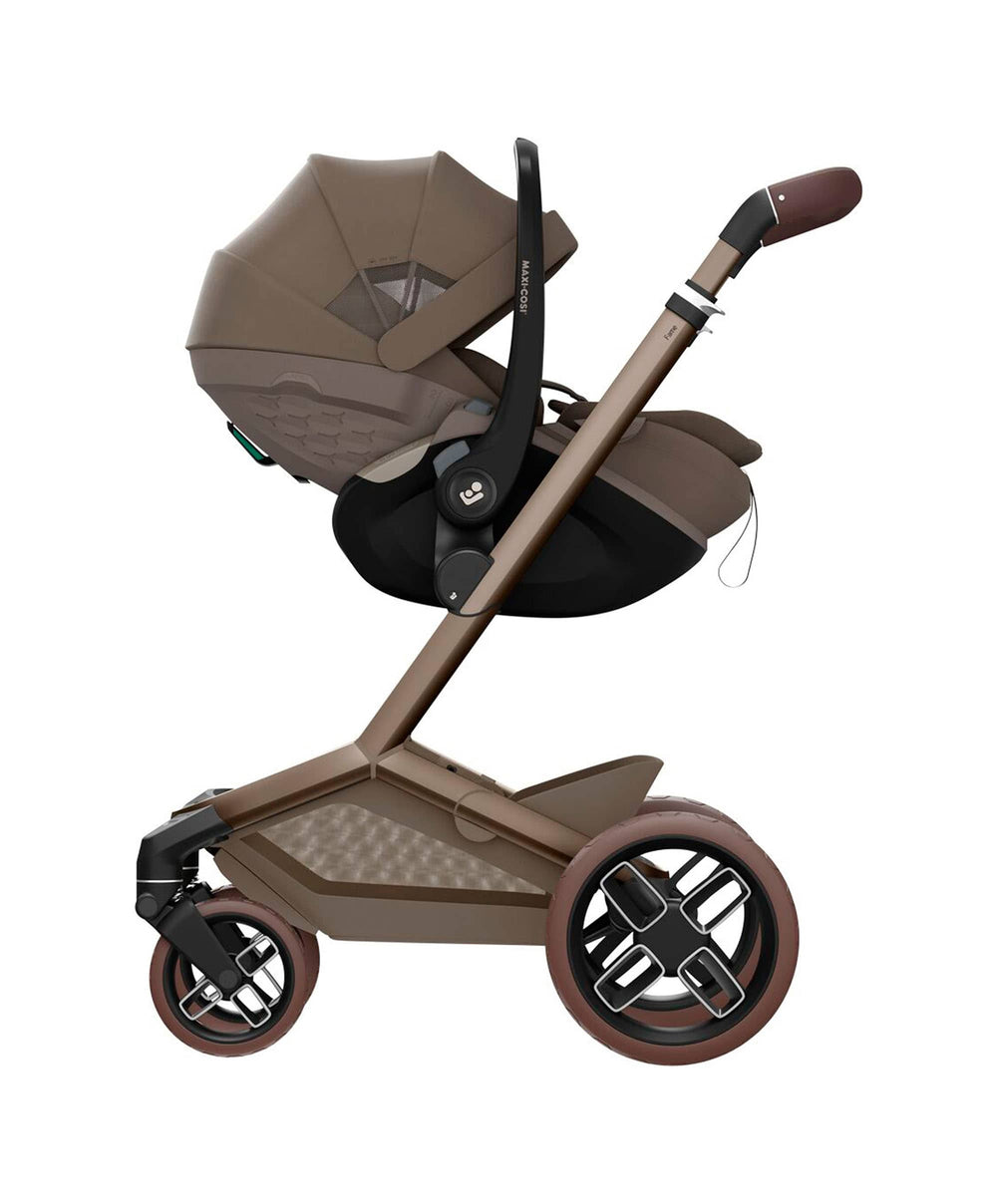 Maxi Cosi Maxi-Cosi Fame Pushchair - Oak Truffle