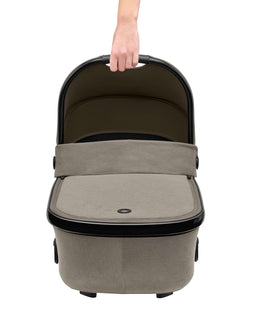 Maxi Cosi Travel Systems Maxi-Cosi Oria CarryCot in Twillic Truffle