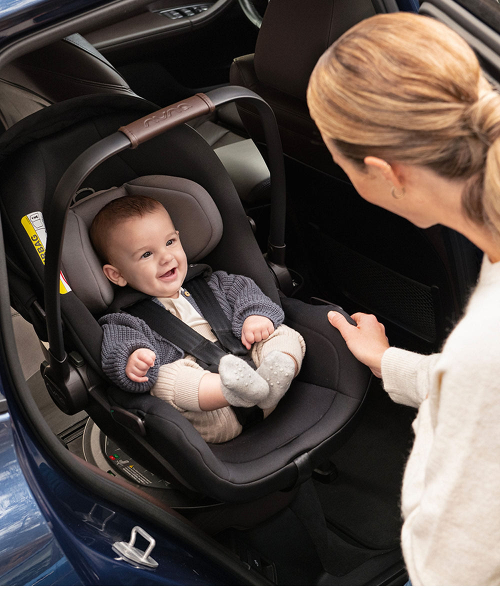 Nuna Pushchairs Nuna TRIV Next Pushchair with Arra Flex Car Seat &amp; Base – Caviar
