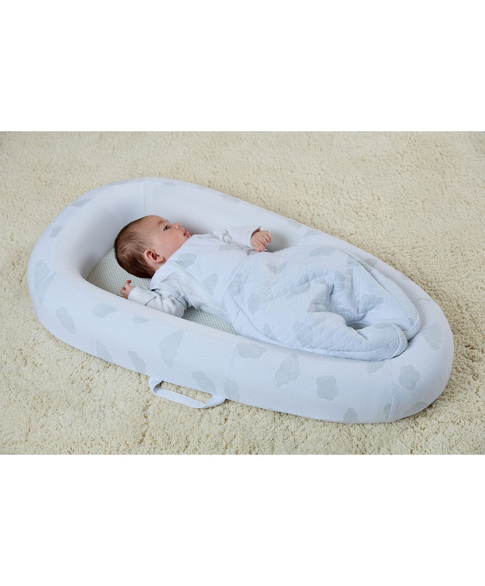 Purflo Baby Nests Purflo Sleep Tight Baby Bed - Cotton Clouds