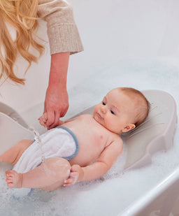 Shnuggle Bath Support Shnuggle Newborn Bath Support – Taupe