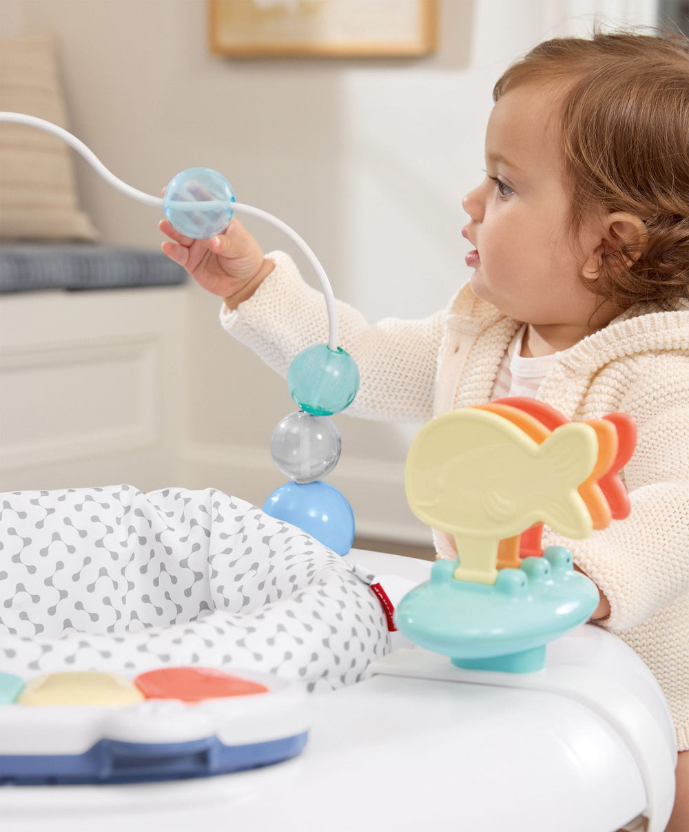 Skip Hop Activity Toys Seascape 2-in-1 Activity Center