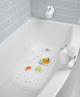 Skip Hop Baths Moby Bath Mat- White