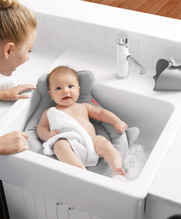 Skip Hop Baths Moby SoftSpot Sink Bather- Grey