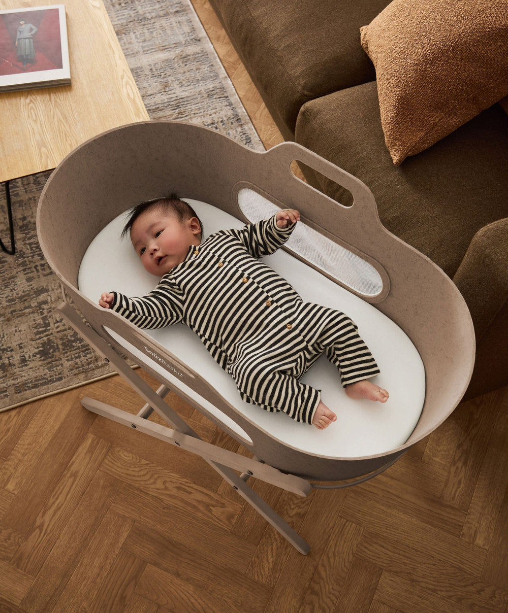 Snuz SnuzBaskit Mocha Moses Basket &amp; Stand