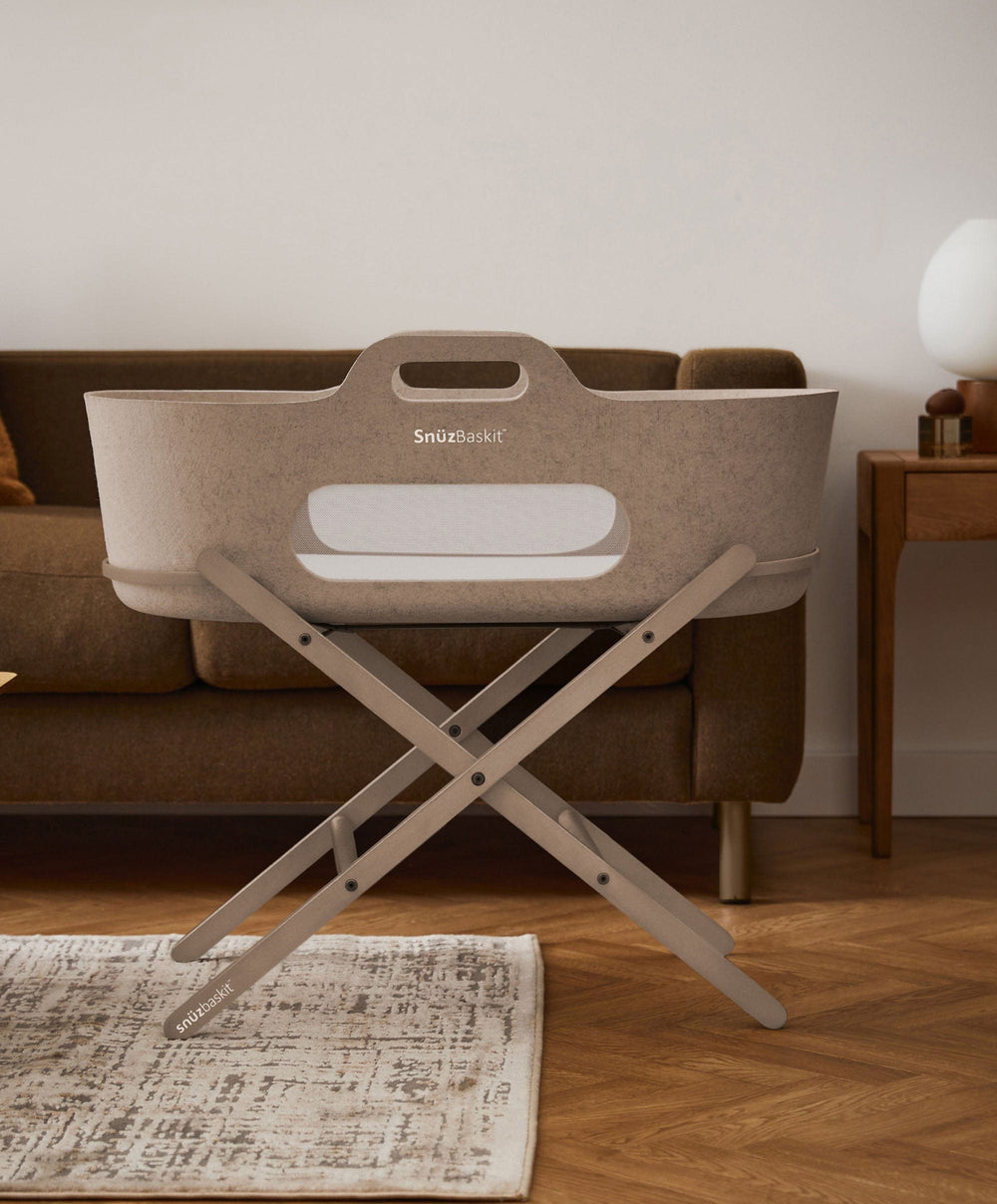 Snuz SnuzBaskit Mocha Moses Basket &amp; Stand