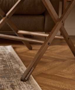 Snuz SnuzBaskit Moses Basket & Stand - Graphite/Walnut