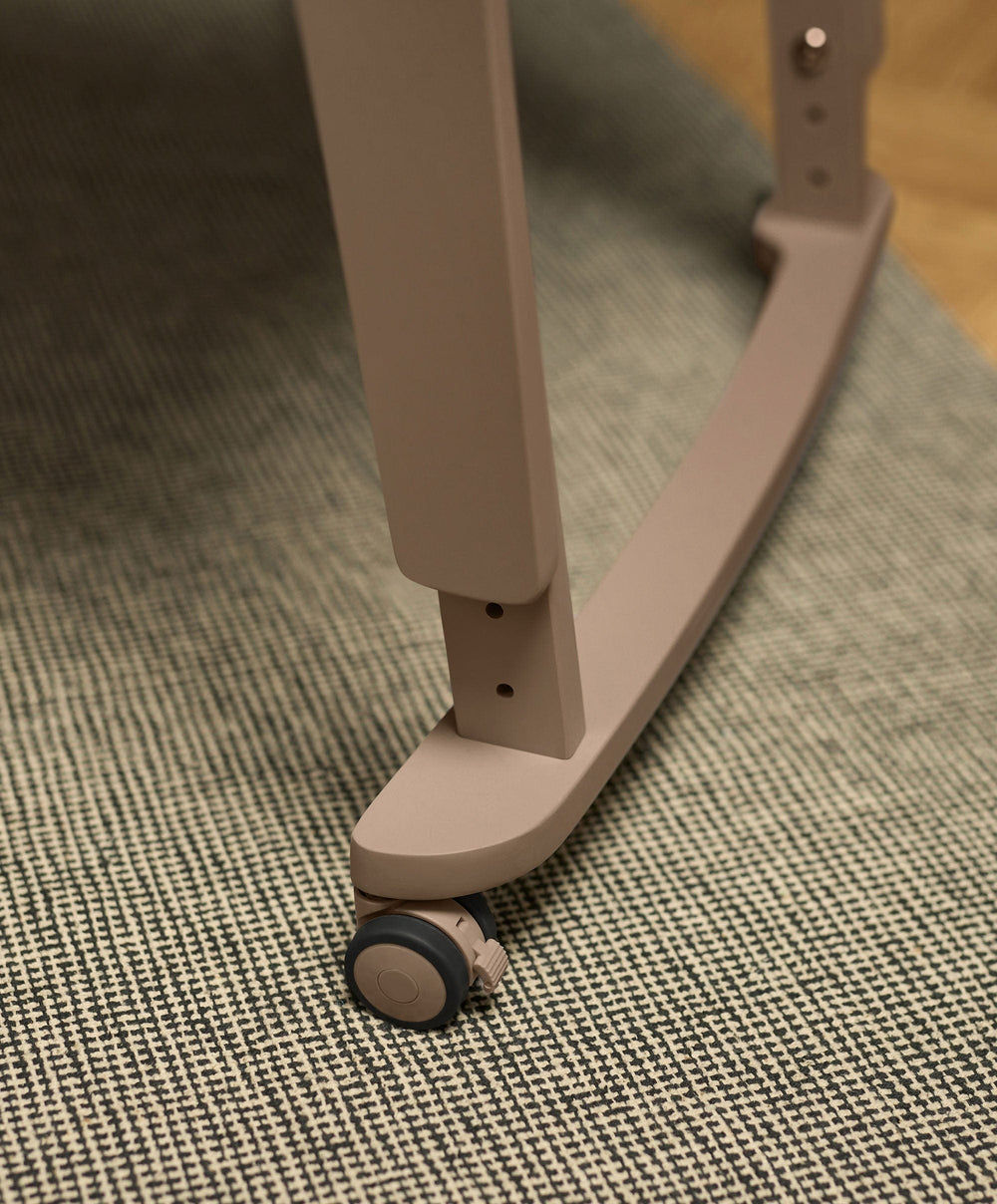 Snuz SnuzPod Studio Bedside Crib – Mocha