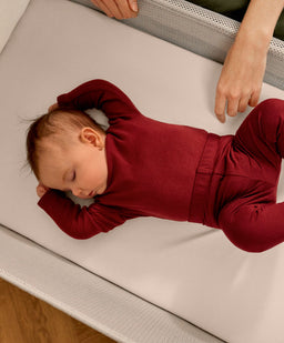 Snuz SnuzPod Studio Bedside Crib – Tokyo Matcha