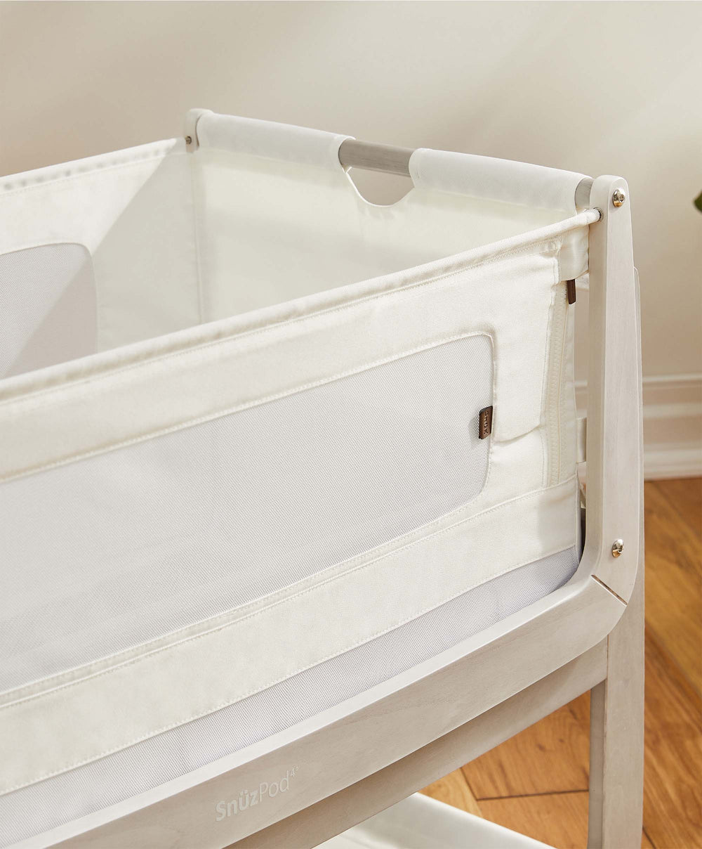 Snuz Snuzpod4 Bedside Crib - Silver Birch