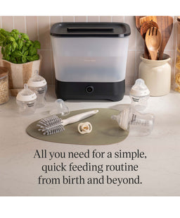 Tommee Tippee Bottle Feeding Tommee Tippee Bottle and Steriliser Set - Black