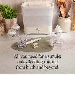 Tommee Tippee Bottle Feeding Tommee Tippee Bottle and Steriliser Set - White