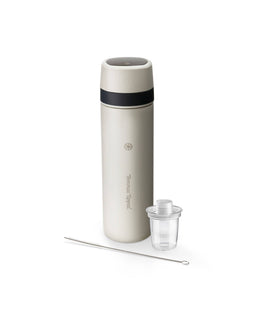 Tommee Tippee Bottle Feeding Tommee Tippee PrepGo Portable 2-in-1 Formula Feed Maker with Built-in UV Steriliser - white