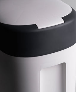 Tommee Tippee Nappy Bins Tommee Tippee Twist & Click Advanced Nappy Bin & 7 Refill Cassettes