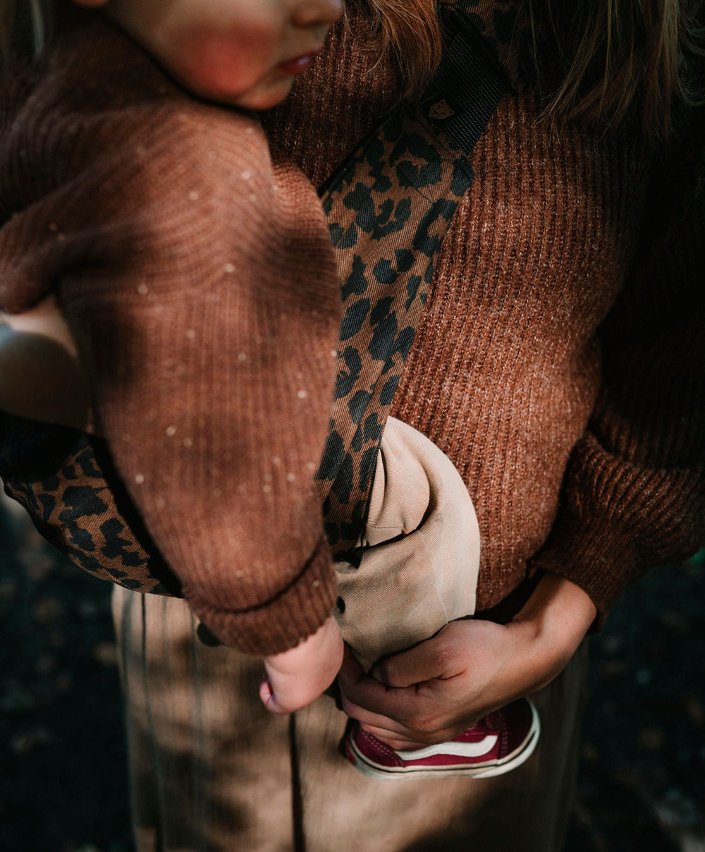 Wildride Wildride Toddler Carrier with Free Bag - Leopard