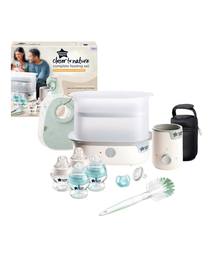 Tommee Tippee Bottle Feeding Tommee Tippee Complete Feeding Kit In White